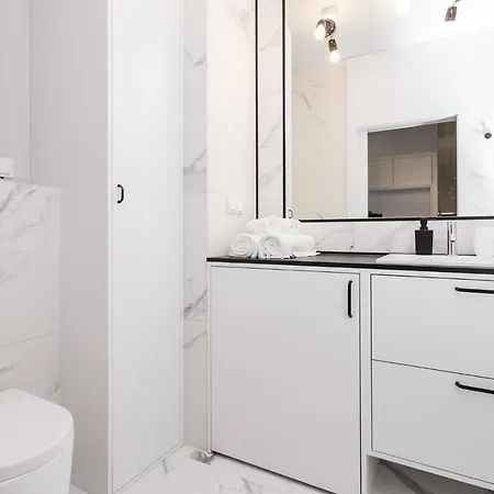 公寓 Urban Chic - Luxury At Mennica