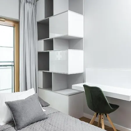 Urban Chic - Luxury At Mennica