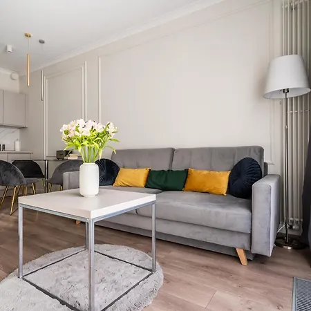 Urban Chic - Luxury At Mennica