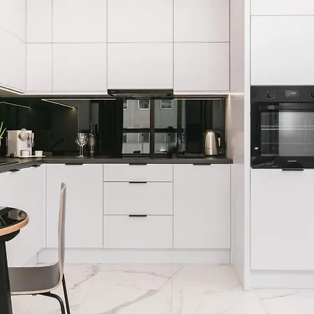 Apartment Urban Chic - Luxury At Mennica