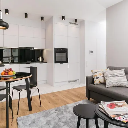 Apartment Golden - Mennica Warsaw