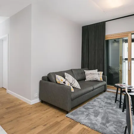 Urban Chic - Luxury At Mennica Apartment Warschau