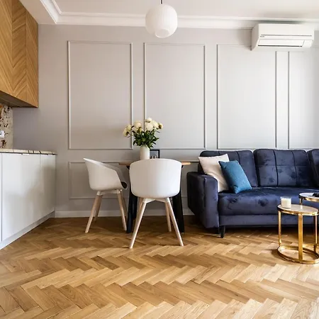 Urban Chic - Luxury At Mennica