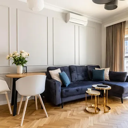 Apartment Golden - Mennica Warsaw