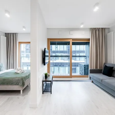 Urban Chic - Luxury At Mennica