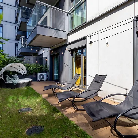 Golden - Mennica Apartment