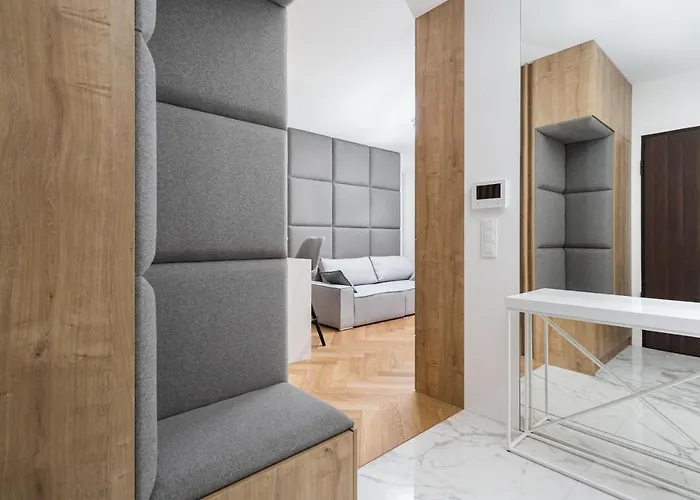 Urban Chic - Luxury At Mennica *