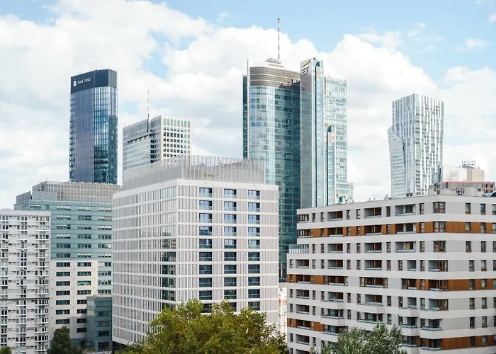 Urban Chic - Luxury At Mennica * Warsaw