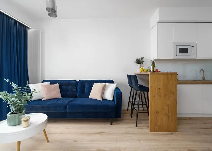 Urban Chic - Luxury At Mennica Apartment *