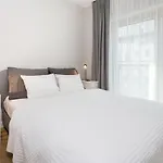 Urban Chic - Luxury At Mennica * ורשה