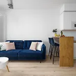 Urban Chic - Luxury At Mennica דירה *