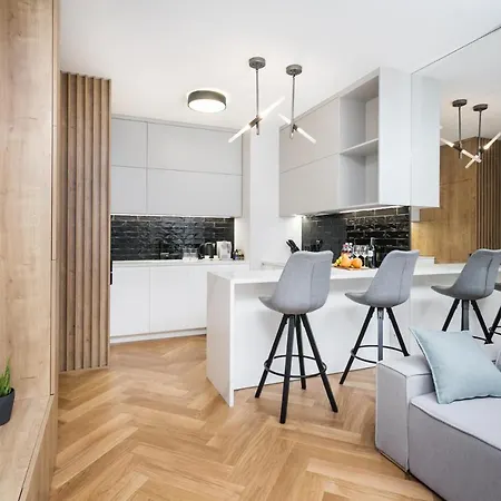 Urban Chic - Luxury At Mennica