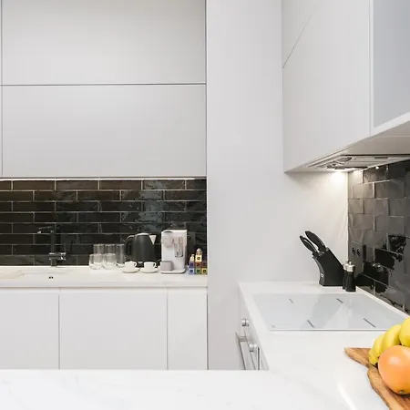 Urban Chic - Luxury At Mennica *